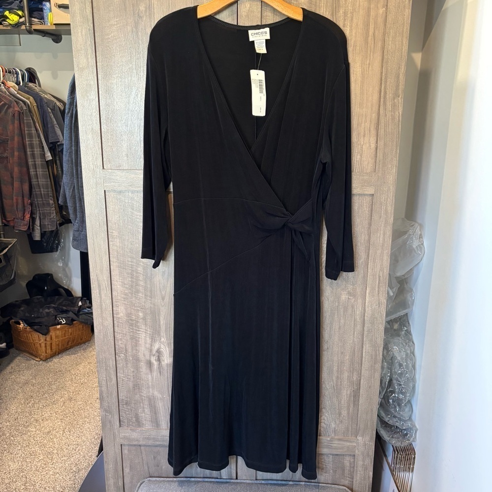 NWT Chico’s 2 Travelers Dress Medium Faux Wrap Black V‎ Neck